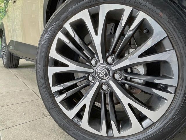 YARIS CROSS HYBRID