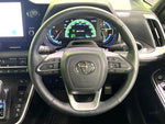 VOXY HYBRID