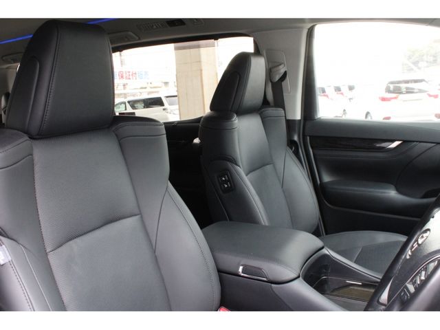 ALPHARD hybrid 4WD