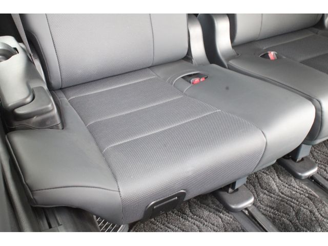 ALPHARD hybrid 4WD
