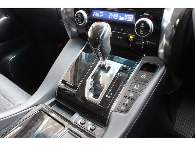ALPHARD hybrid 4WD
