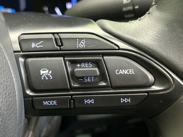 YARIS CROSS HYBRID