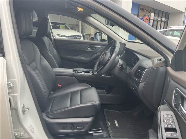 X-TRAIL HYBRID 4WD