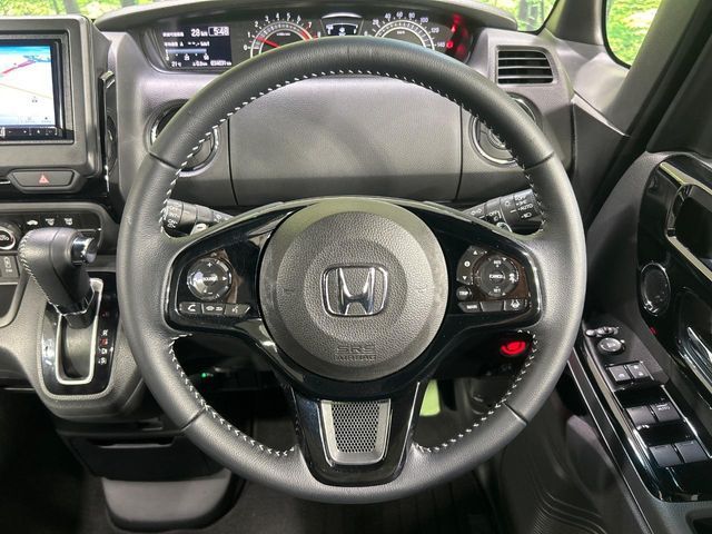 N-BOX CUSTOM