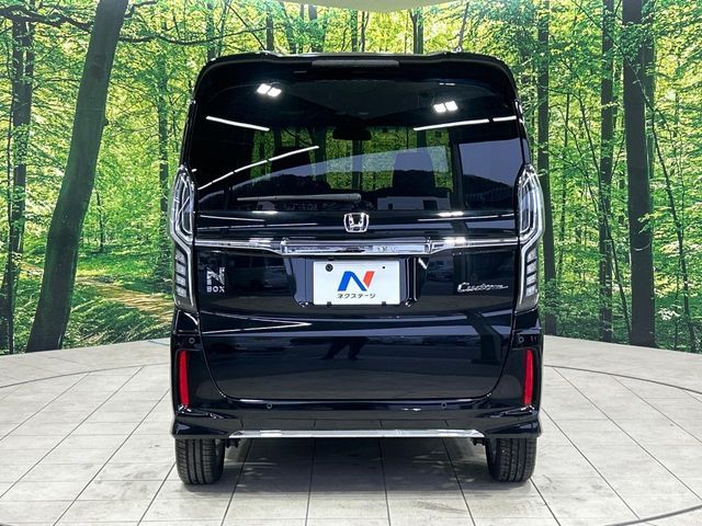 N-BOX CUSTOM