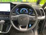 VOXY HYBRID