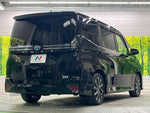 VOXY HYBRID
