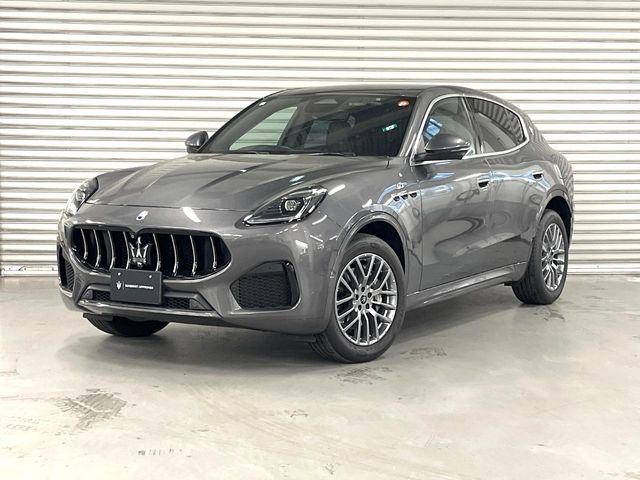 MASERATI Grecale