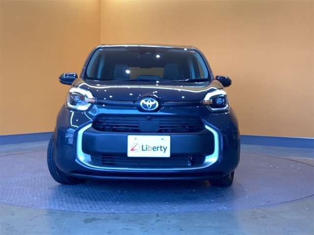 SIENTA HYBRID