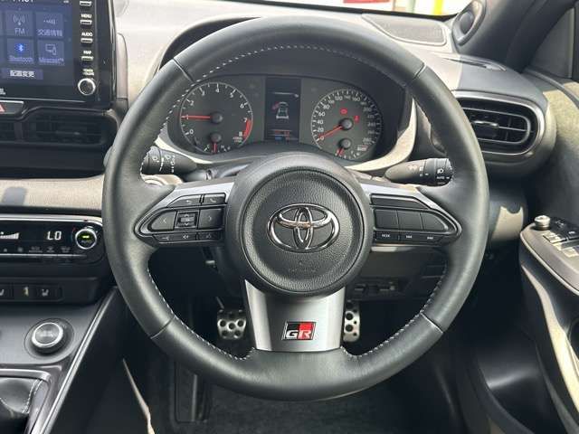 GR YARIS