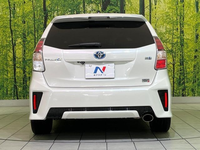 PRIUS Alpha