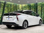 PRIUS 4WD