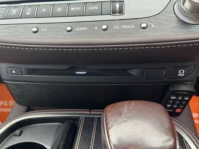 LEXUS LS500h