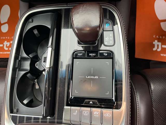 LEXUS LS500h