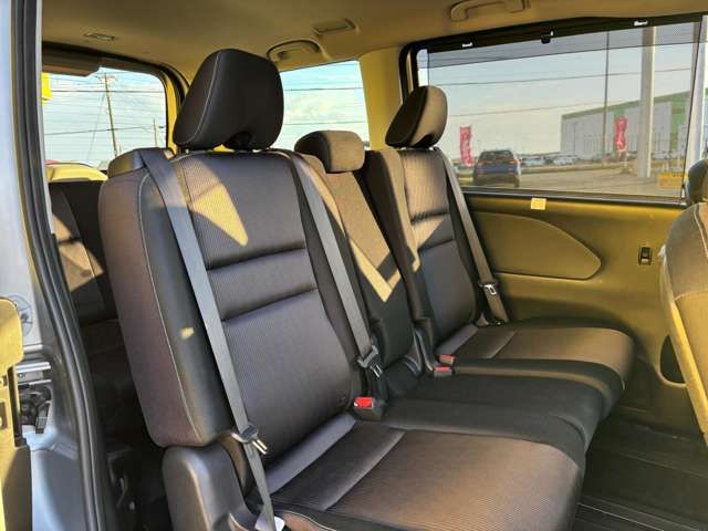SERENA  S-HYBRID 4WD