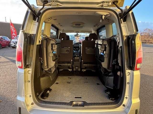 SERENA  S-HYBRID 4WD