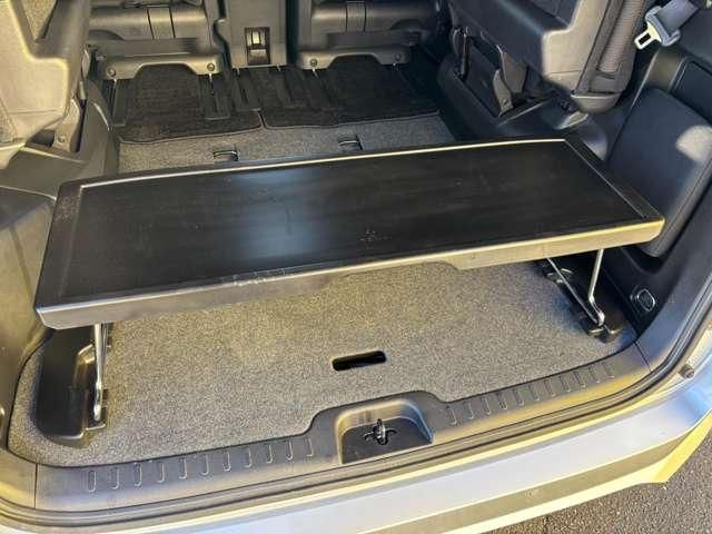 SERENA  S-HYBRID 4WD