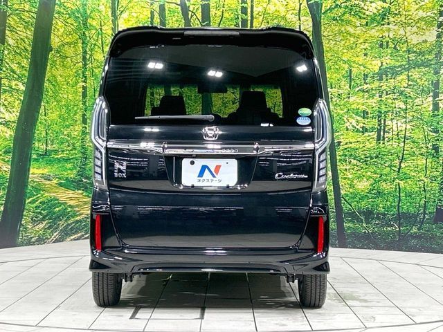 N-BOX CUSTOM