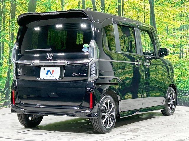 N-BOX CUSTOM