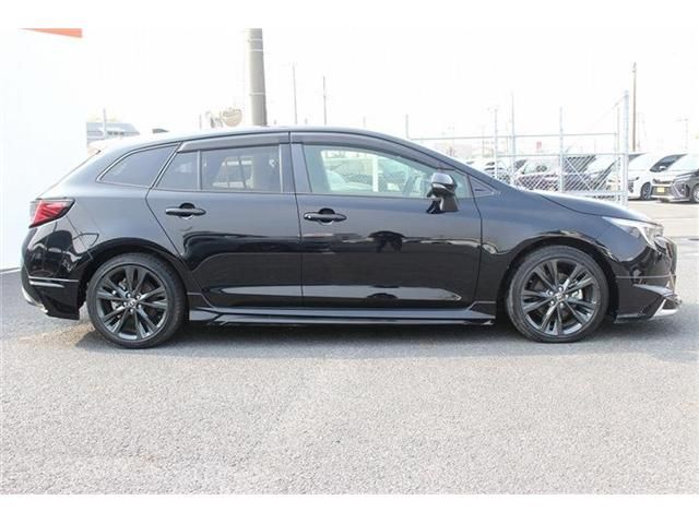 COROLLA TOURING HYBRID