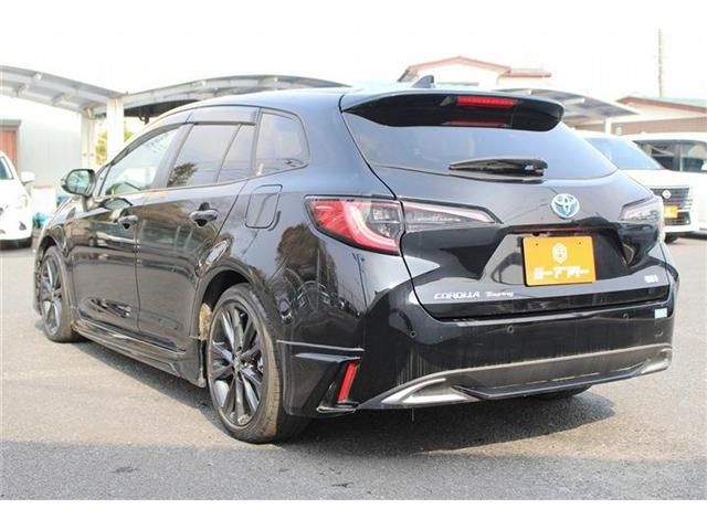 COROLLA TOURING HYBRID