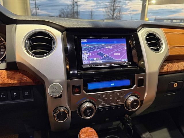 タンドラ　４ＷＤ