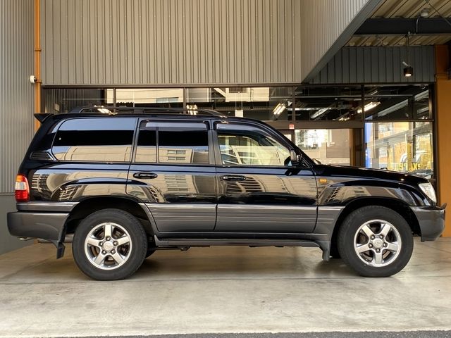 LANDCRUISER wagon