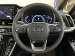 VOXY HYBRID