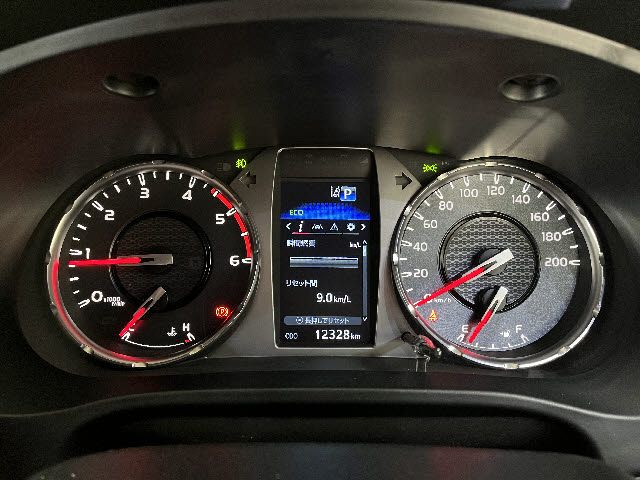 HILUX 4WD