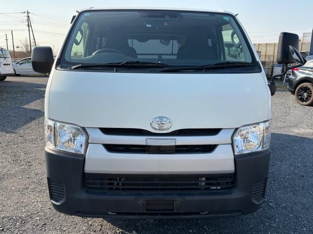 HIACE REGIUS WGN