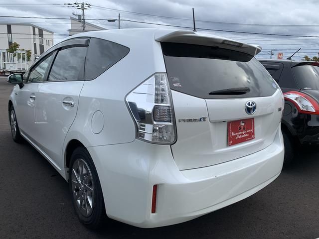 PRIUS Alpha