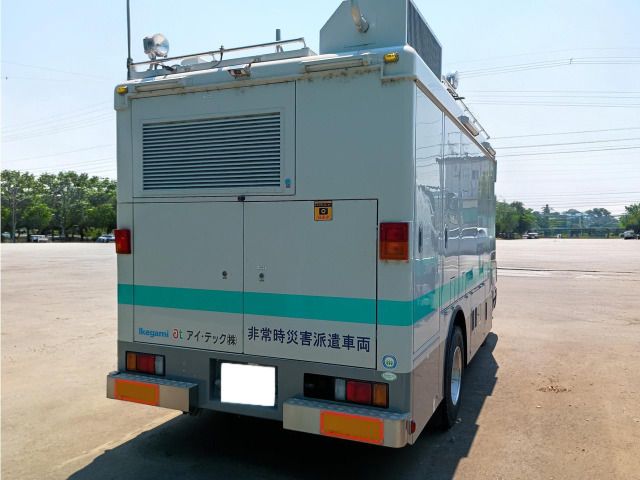 エルフ