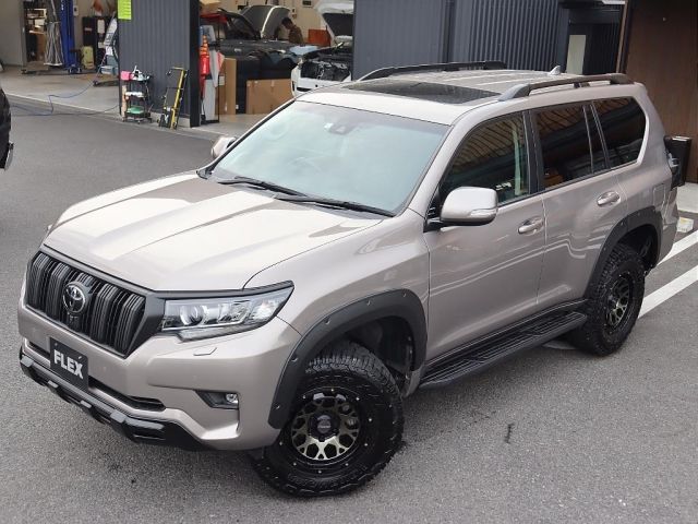 LANDCRUISER PRADO
