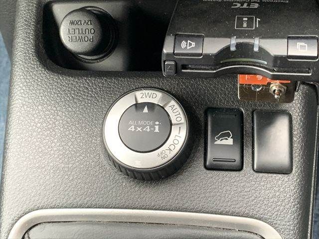 X-TRAIL 4WD
