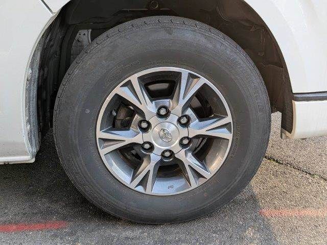 HIACE van 2WD