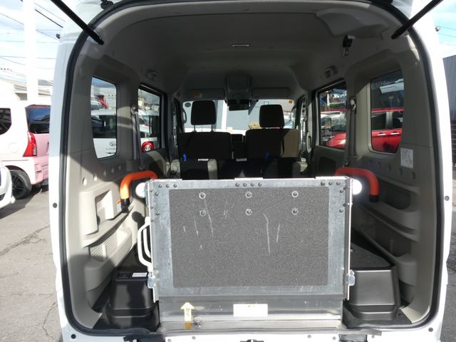 NV100 CLIPPER RIO