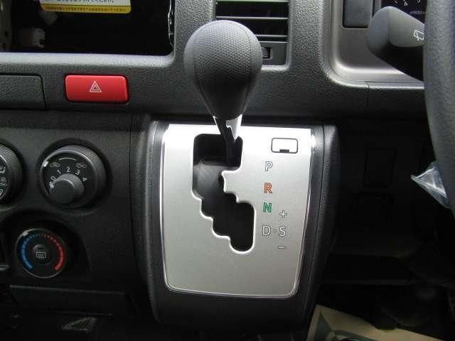 HIACE van 2WD