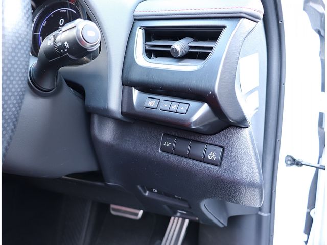 LEXUS UX250h
