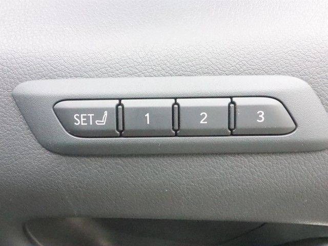 LEXUS UX250h
