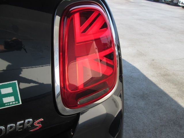 MINI COOPER S 5DOOR