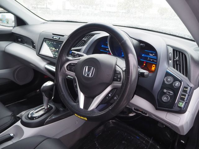 CR-Z