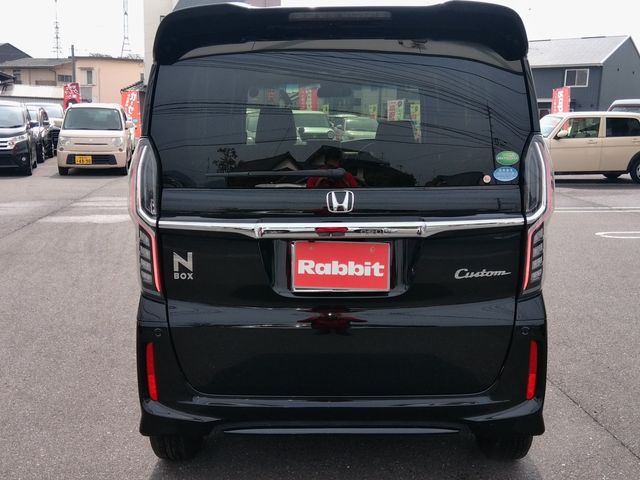 N-BOX CUSTOM