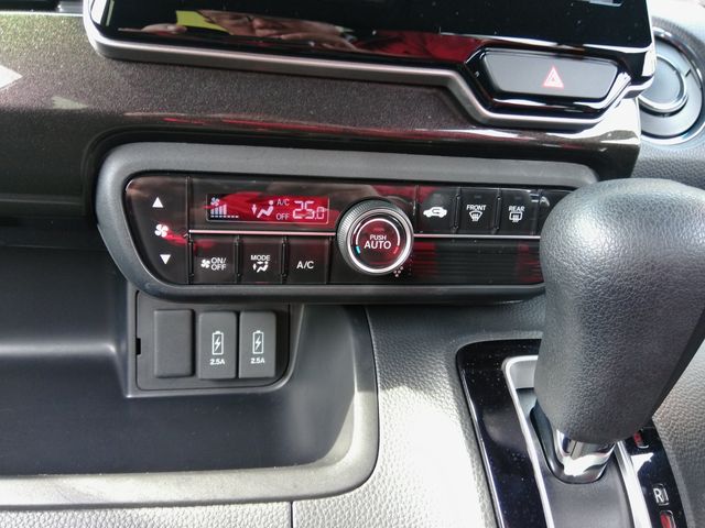 N-BOX CUSTOM