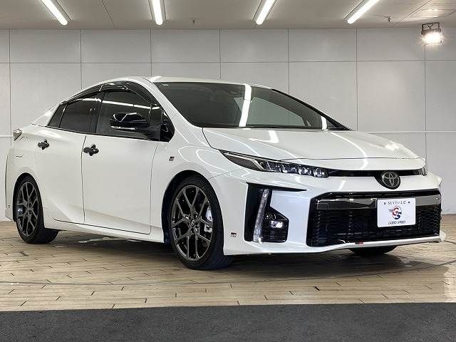 PRIUS PHV