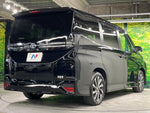VOXY HYBRID