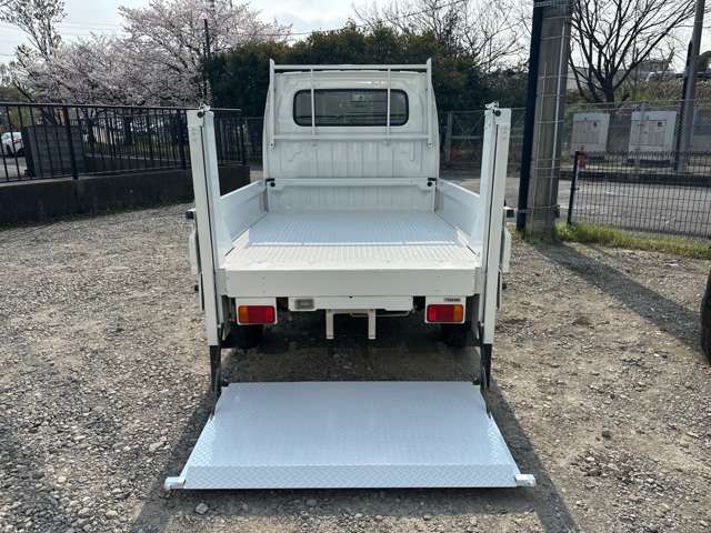 CARRY truck 4WD