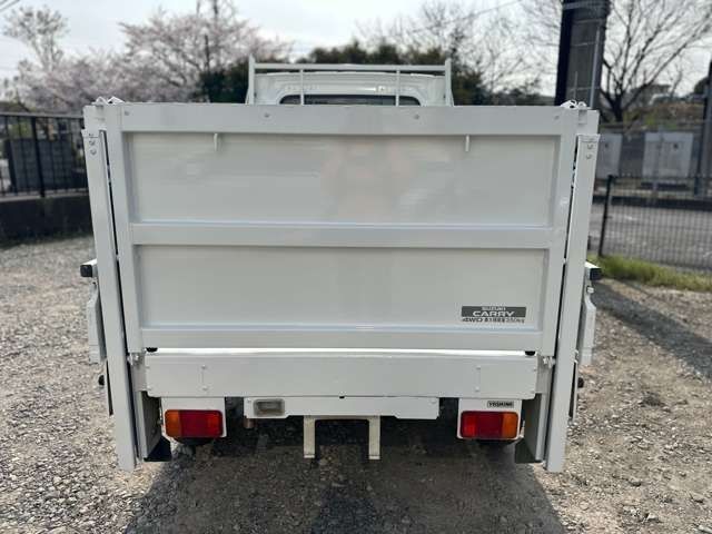 CARRY truck 4WD
