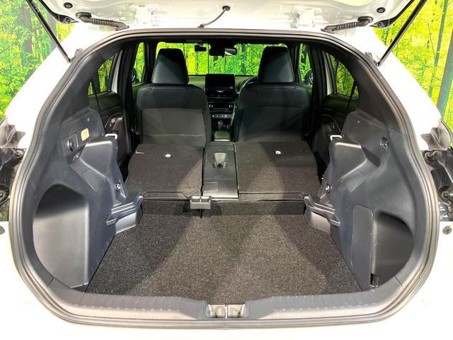YARIS CROSS HYBRID