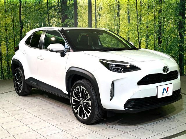 YARIS CROSS HYBRID