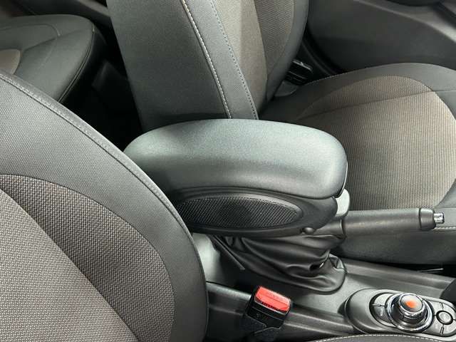 MINI COOPER D 5DOOR